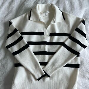 Max Studio Elegant White Knit Top